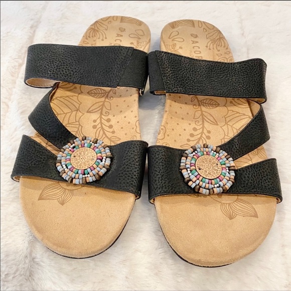 ACORN by PILLOW POD BLACK SANDALS MEDALLION W8 - Picture 5 of 6